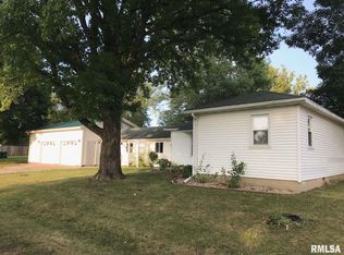608 9th St #1131, Pawnee, IL 62558