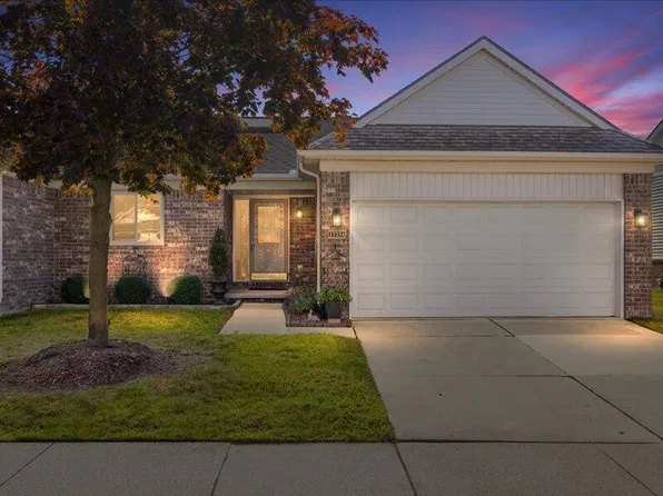 17234 Westgrove Dr, Macomb, MI 48042