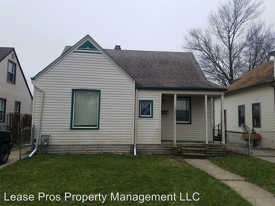 1st image of 25845 Annapolis St