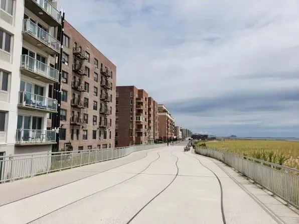 129 Beach 118th Street image 24 of 35