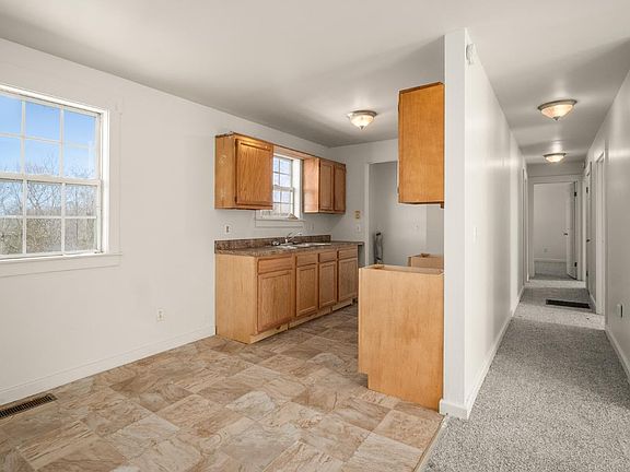 3rd image of 2238 Old State Rd