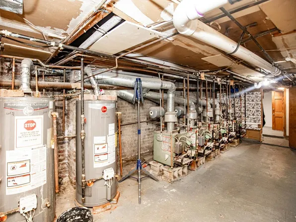 446 West Side Avenue image 33 of 38