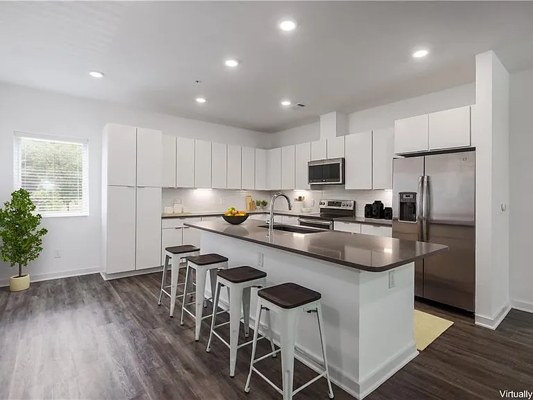 5924 S Congress Ave #12 — Photo 3