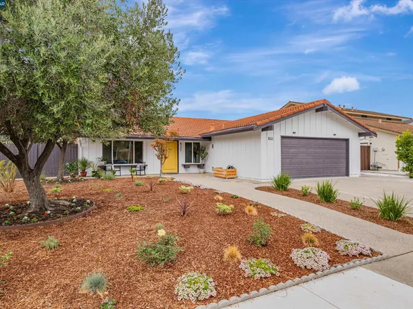 8177 Del Monte Ave, Newark, CA 94560
