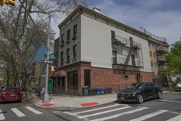 Rented by Corcoran | media 9