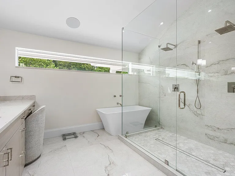 11863 Lake Shore Pl — Photo 27