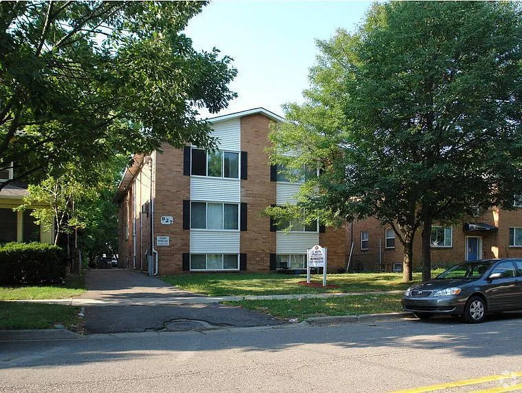 1 bed, 450 sqft, $845 — Photo 1