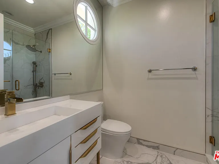 3791 Winford Dr — Photo 38