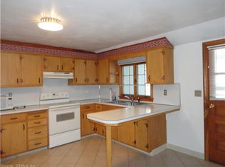 29 Norton St, Bristol, CT 06010