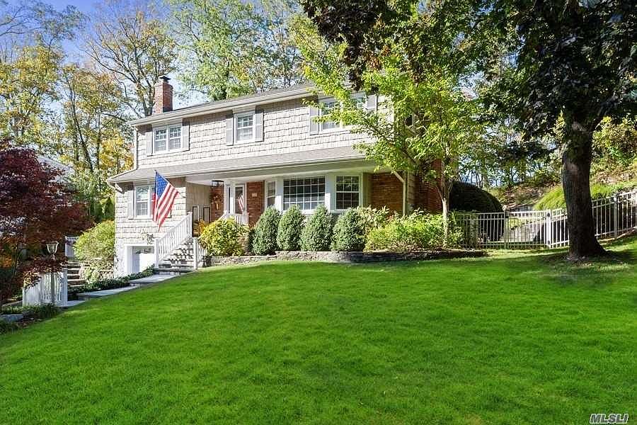 1st image of 19 Noyes Ln