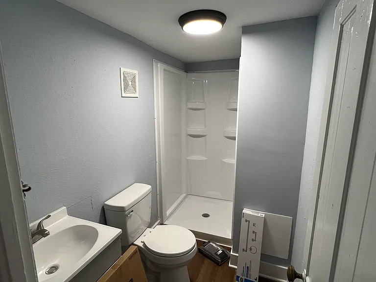 308 Jackson St — Photo 5