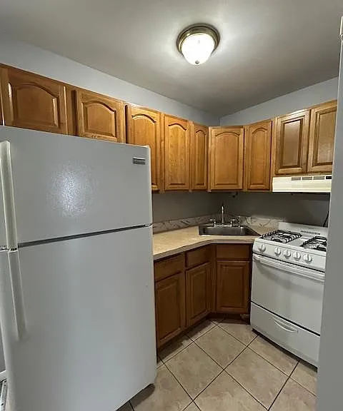 7007 Park Ave #2 — Photo 6