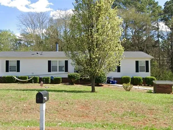 43776 Cypress Crossing Rd, New London, NC 28127
