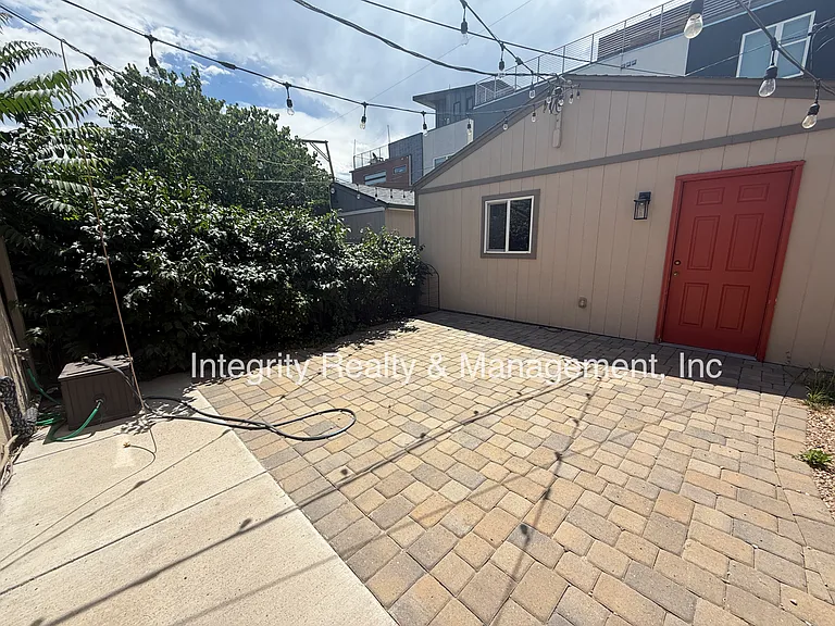 3539 Mariposa St — Photo 19