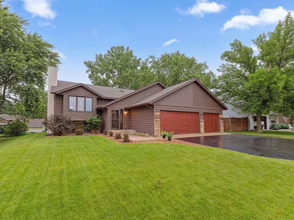 2304 Horizon Pl, Burnsville, MN 55337