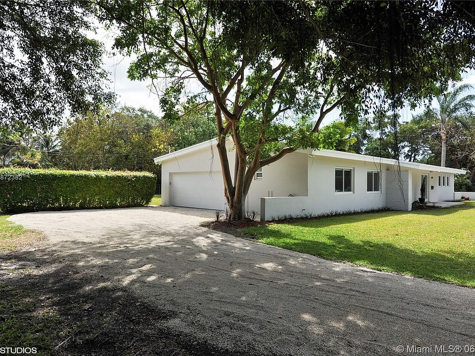 1st image of 6691 Chapman Field Dr #0
