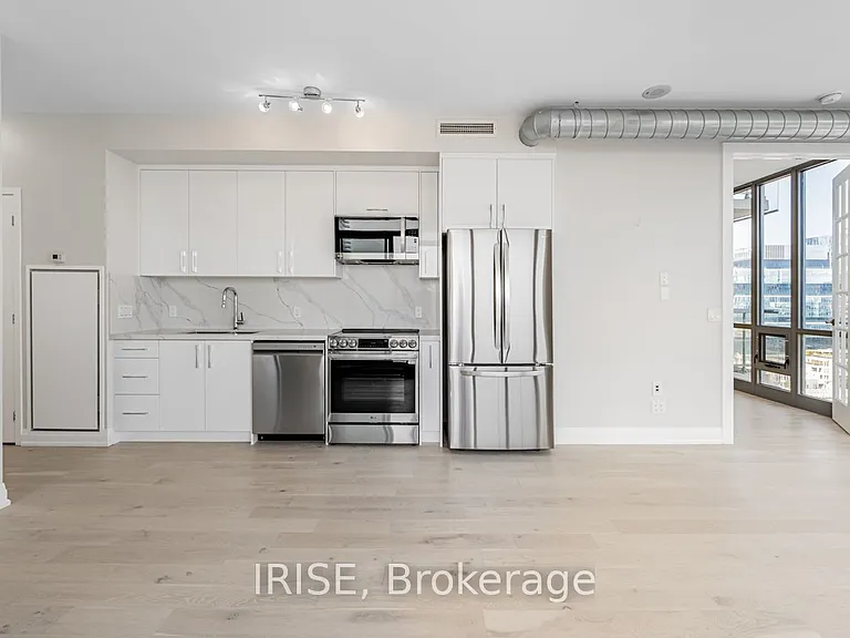 33 Mill St #1702 — Photo 1