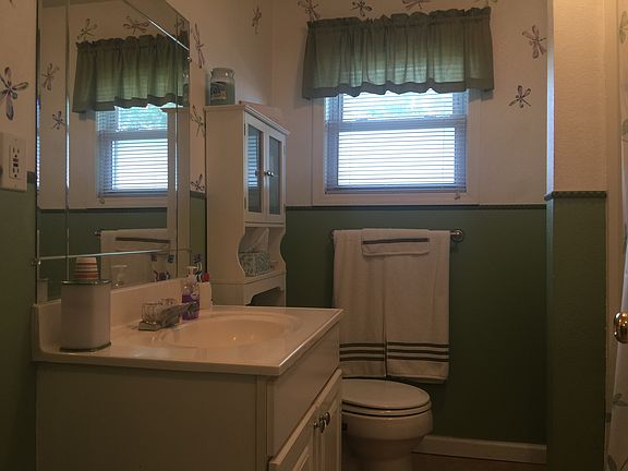 3rd image of 2101 Union St