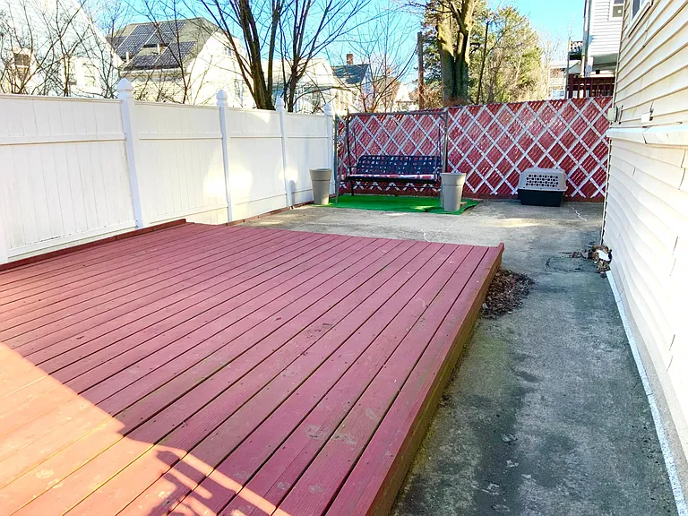 250 Boston Ave #3 — Photo 23