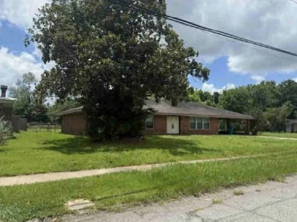 416 Abdalla Blvd, Opelousas, LA 70570