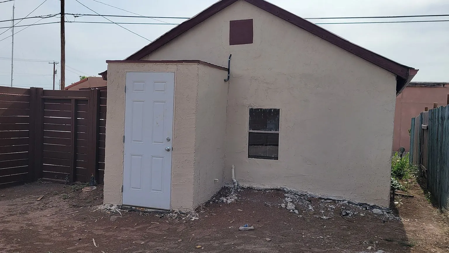 1 Bedroom/1 Bath Home! — Photo 2