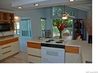 1071 Kaluanui Rd, Honolulu, HI 96825