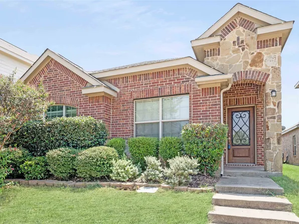 9120 Spurs Trl, Aubrey, TX 76227