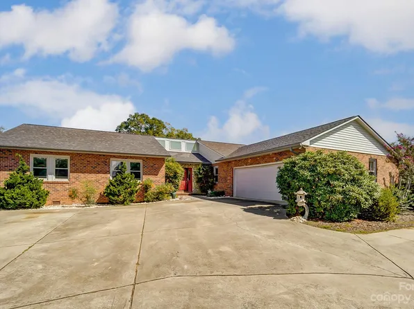 5424 Irish Potato Rd, Kannapolis, NC 28083