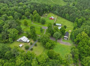 1010 Conway St, De Queen, AR 71832