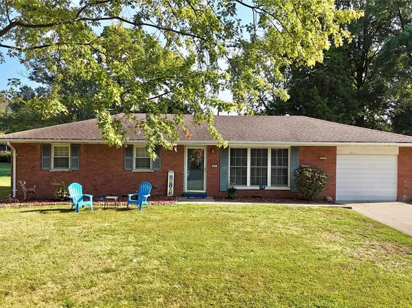 41 Fenwood Dr, Belleville, IL 62220