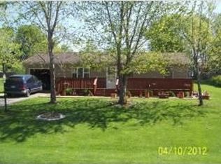 604 N Olin St, Altona, IL 61414
