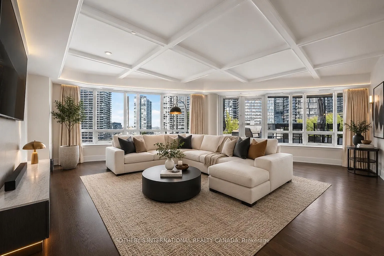 3 bed, $11,500 — Photo 1