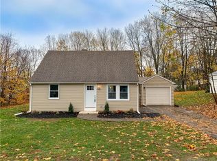 271 Curtiss St, Southington, CT 06489