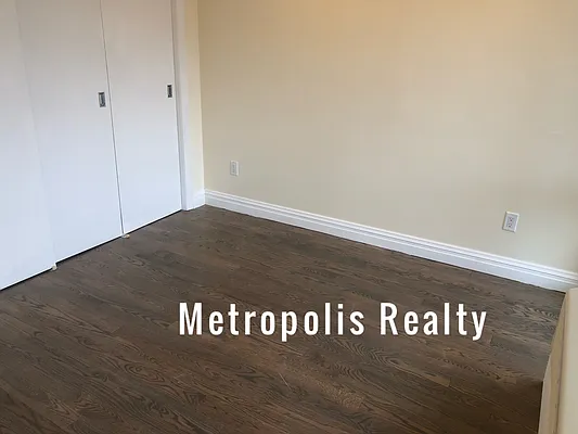 Rented by Metropolis International Realty Inc. | media 8