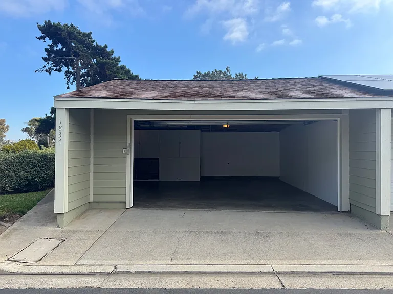 1837 Milbank Rd — Photo 34