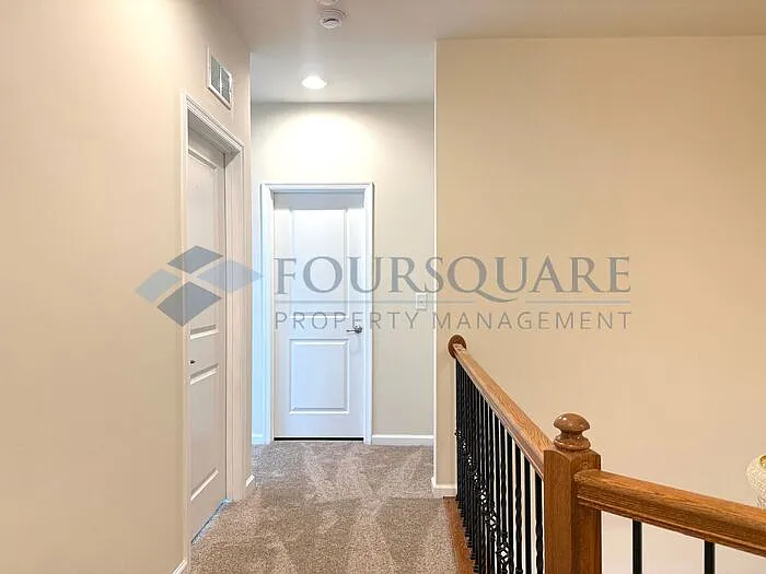 1016 Hildebran Ln — Photo 33