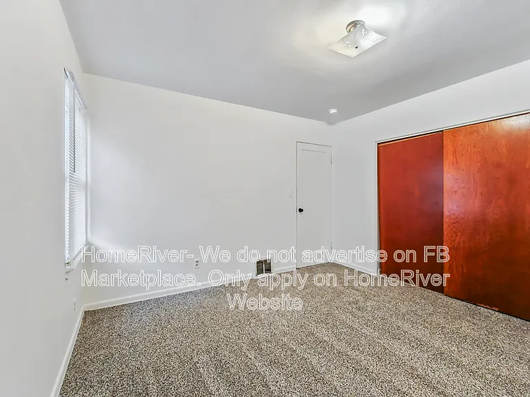 5616 N Post St — Photo 7