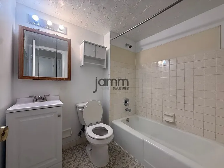 3160 W 14th St #203 — Photo 9