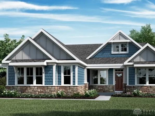 35 Wadestone Ln, Springboro, OH 45066