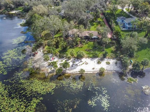 840 2nd St, Clermont, FL 34711