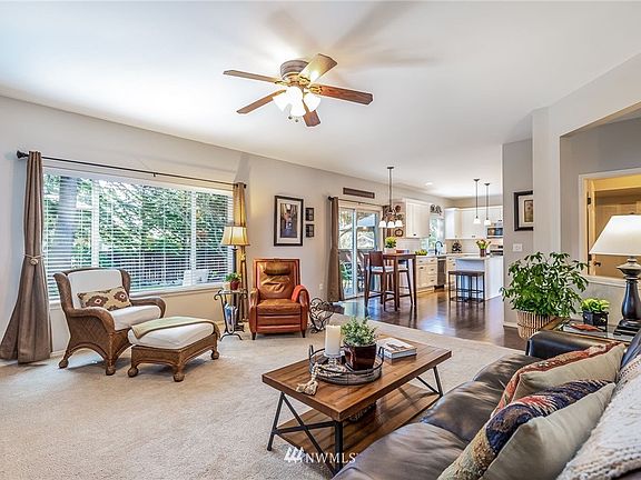 4th image of 8936 180th St E