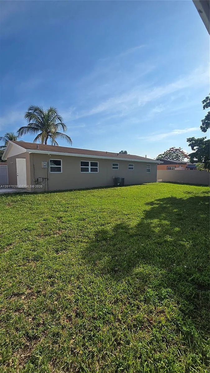 Building Photo - 15750 SW 297th St #0