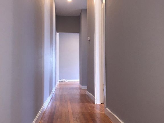 4th image of 2450 Lake St APT 5