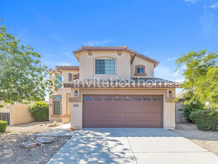 6521 W Yellow Bird Ln — Photo 1