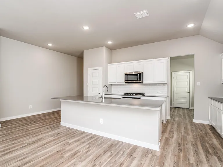 6231 Tawakoni Ln — Photo 5