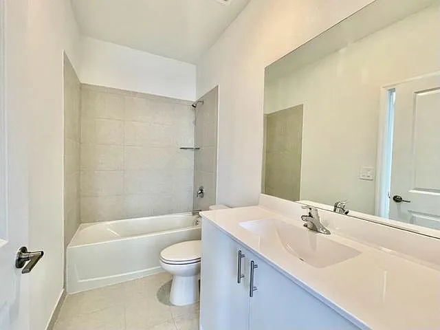 11719 SW 246th Ter — Photo 7