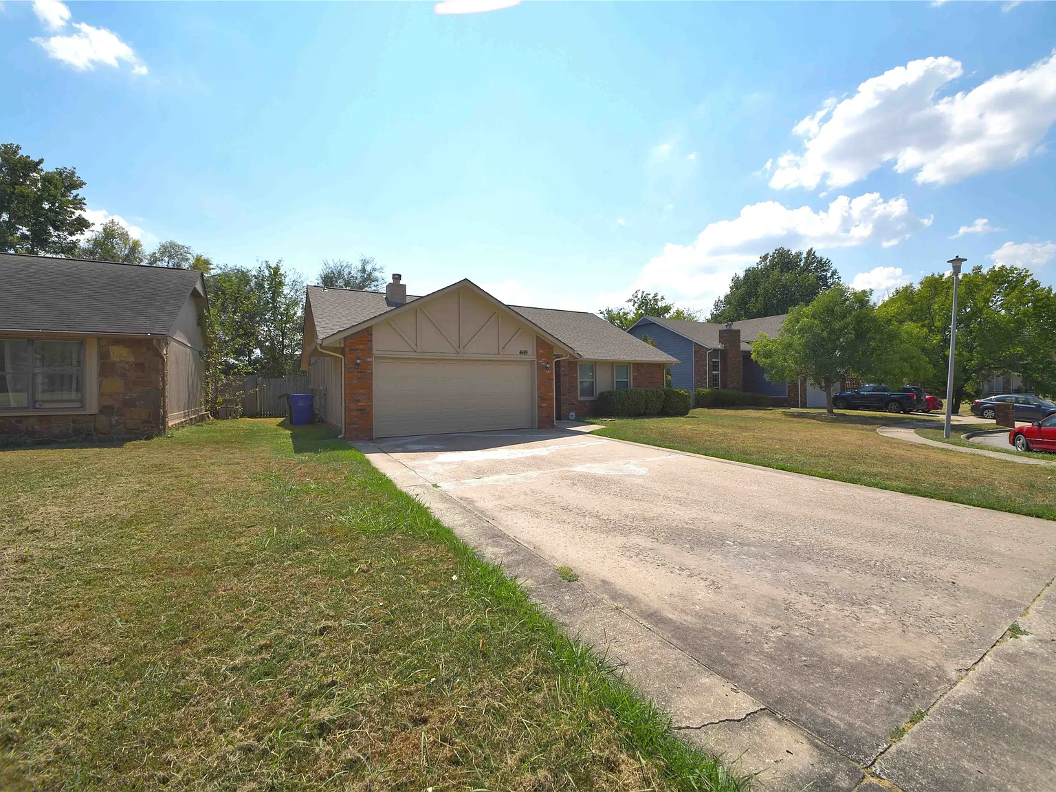 3 bed, 2.0 bath, 1551 sqft, $1,750 — Photo 3