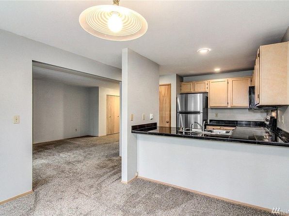 11005 NE 128th St APT C101