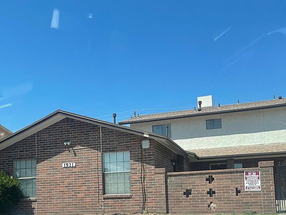 2nd image of 1921 Amy Sue Dr APT B