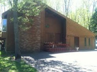 14755 Oakes Rd, Perry, MI 48872